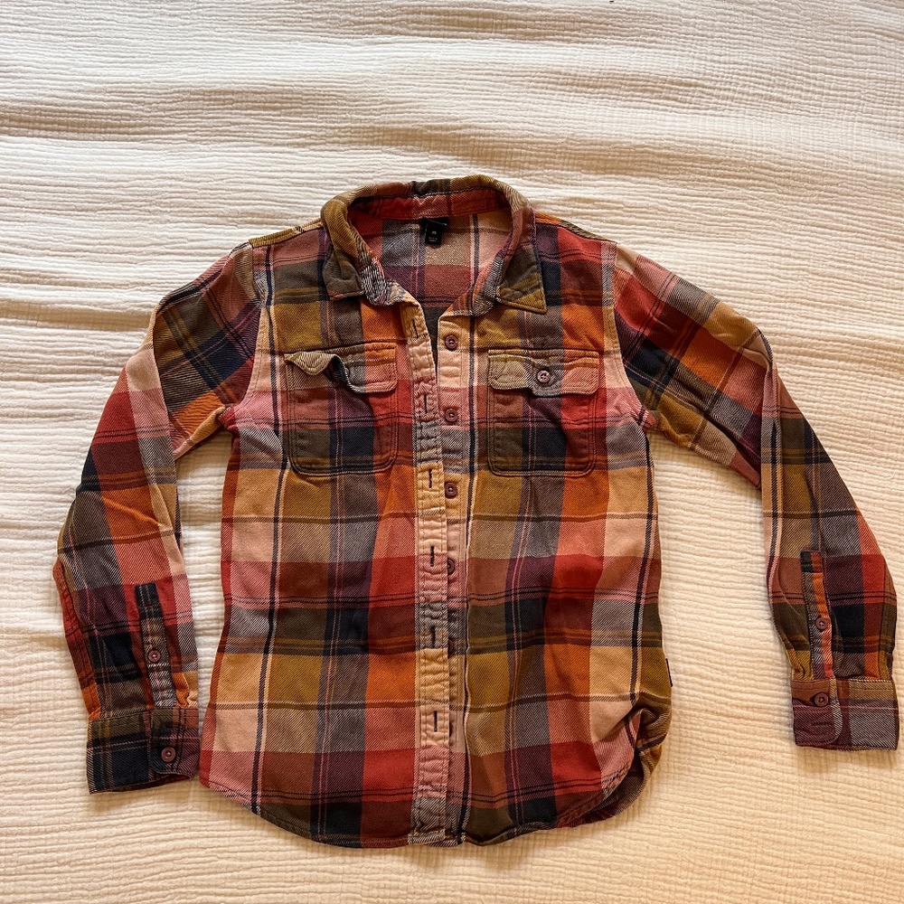 Patagonia Pink Fjord Flannel Shirt in Size Extra Small (XS)